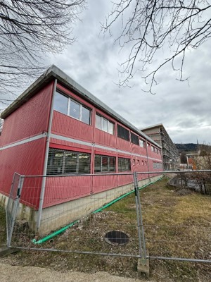 Schulporvisorium 900m2 Fläche